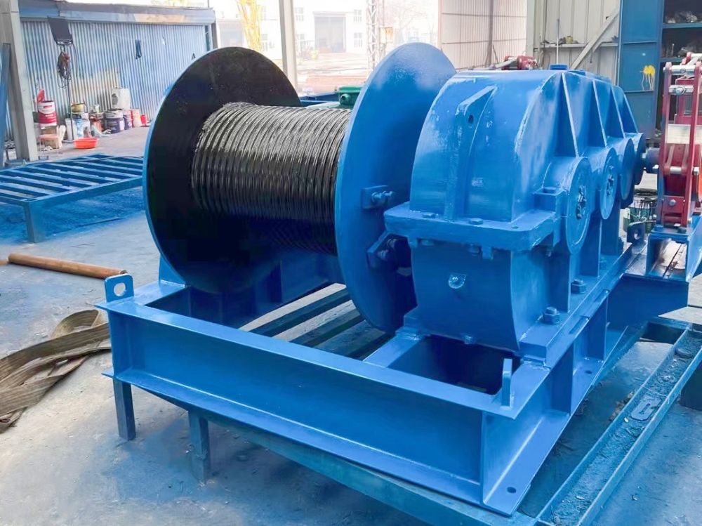 卷揚(yáng)機(jī)生產(chǎn)廠家、慢速/快速/變頻調(diào)速/防爆卷揚(yáng)機(jī)、崇鵬卷揚(yáng)機(jī)