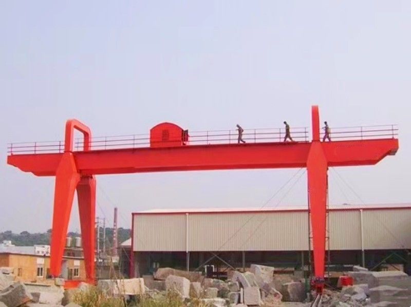 MG型雙梁吊鉤門式起重機(jī)、MG型龍門吊設(shè)計(jì)制造、安裝維修