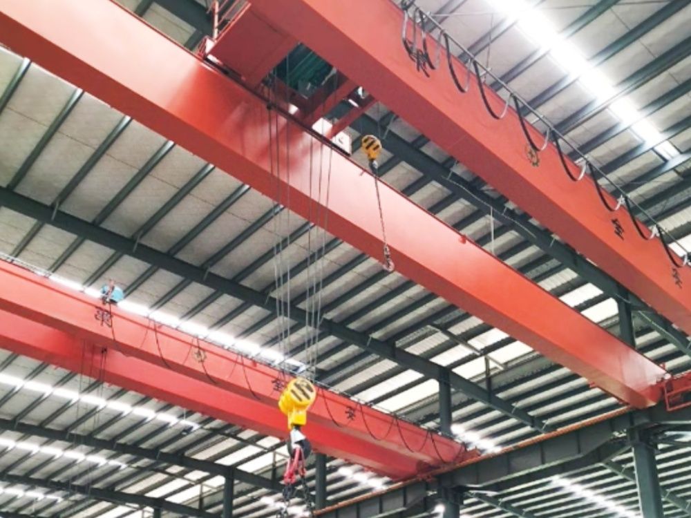 河南開封起重機(jī)、LH型電動(dòng)葫蘆雙梁起重機(jī)、吊機(jī)、行車