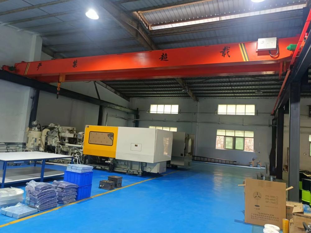 LH型電動(dòng)雙梁橋式起重機(jī)、電動(dòng)葫蘆雙梁吊機(jī)、天車(chē)