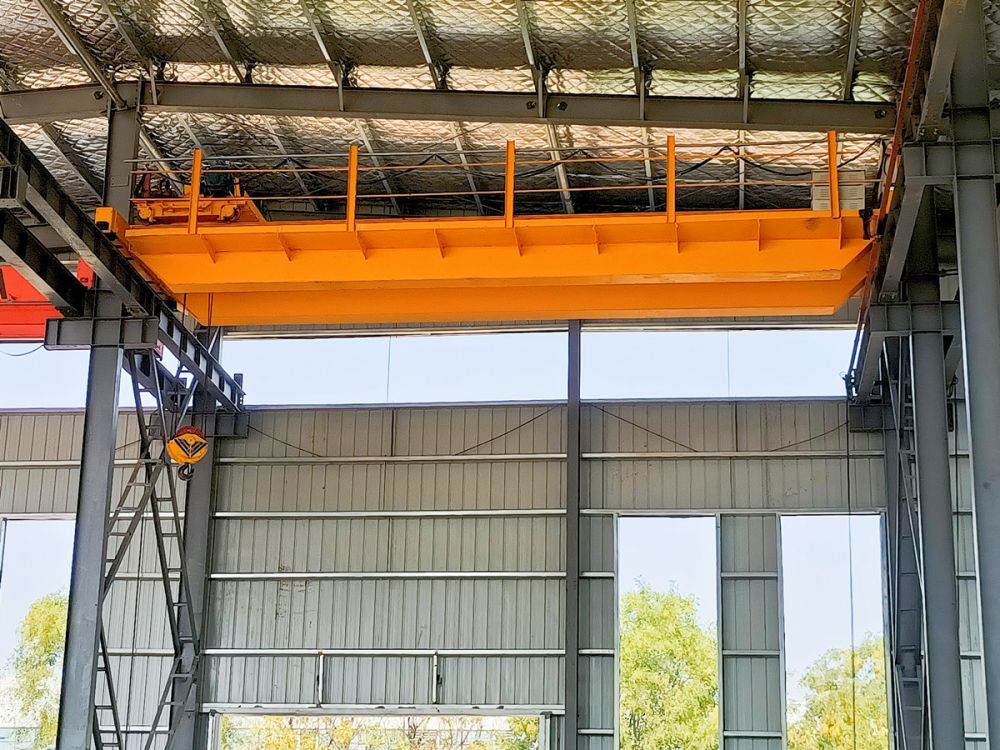 礦山起重機(jī)、橋式雙梁天車、吊機(jī)、行吊廠家、型號(hào)、參數(shù)、安裝維修