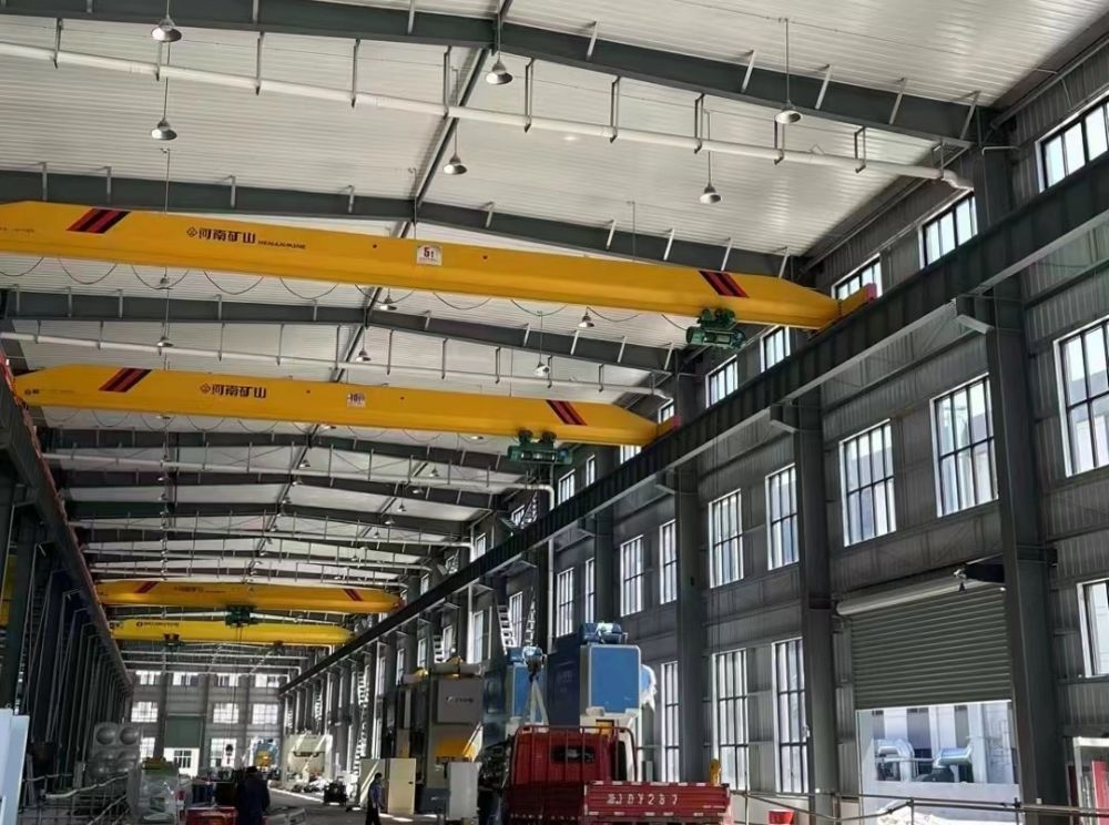 LDA型電動單梁起重機(jī)、單梁行車行吊價格、生產(chǎn)廠家