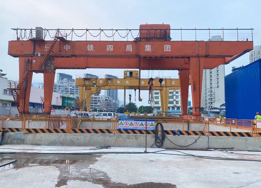 河南鐵山雙梁龍門吊、雙梁門式起重機