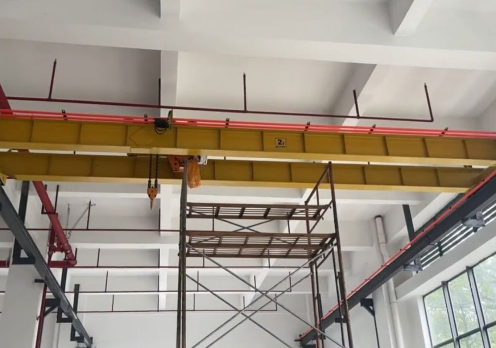 LH型電動(dòng)葫蘆雙梁橋式起重機(jī)（H鋼主梁簡(jiǎn)易結(jié)構(gòu)））