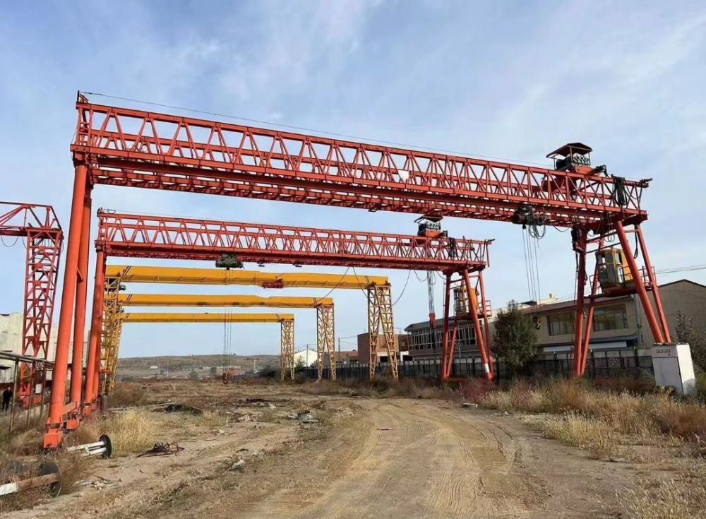 西安龍門吊、工程門式起重機(jī)/提梁機(jī)價格、廠家