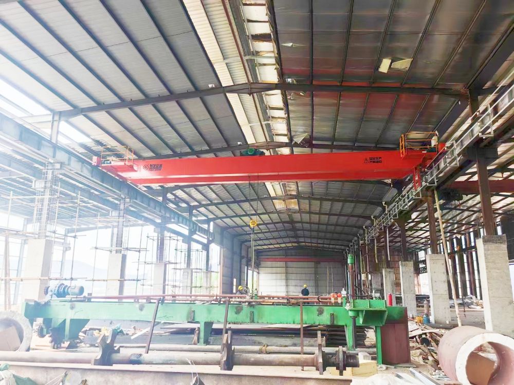 LH型電動(dòng)葫蘆雙梁橋式起重機(jī)、天車、吊機(jī)、橋吊、發(fā)達(dá)起重機(jī)