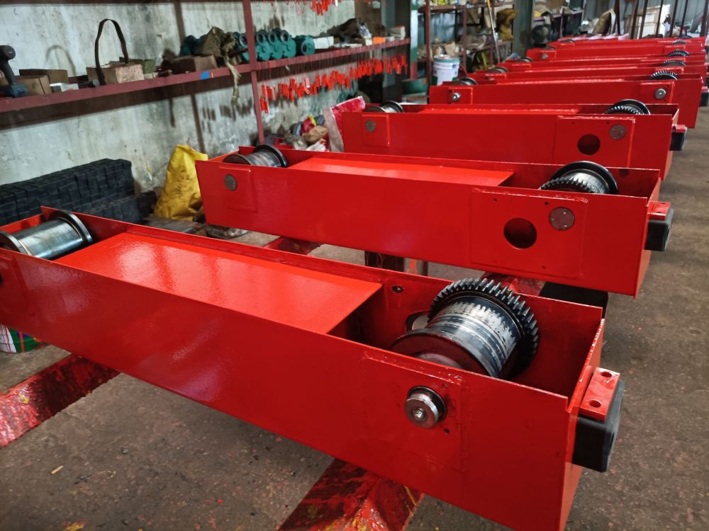 批發(fā)起重機(jī)端梁、標(biāo)準(zhǔn)起重機(jī)端梁、非標(biāo)簡(jiǎn)易起重機(jī)端梁