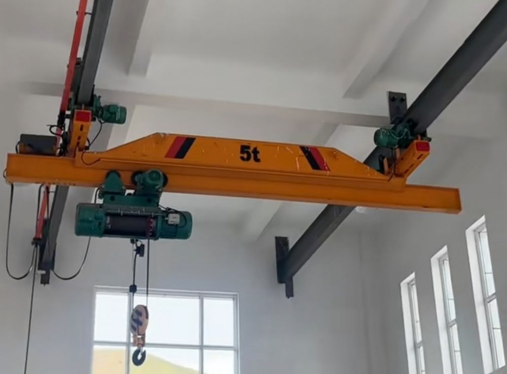 西安行車廠家報(bào)價(jià)、LX型電動(dòng)單梁懸掛起重機(jī)