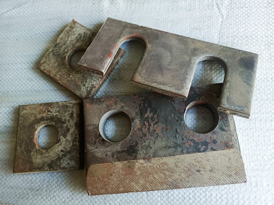 起重機(jī)軌道壓板、軌道夾板、軌道魚尾板批發(fā)