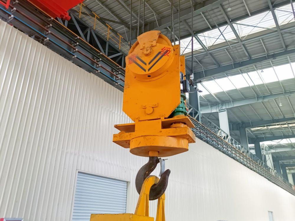 起重機吊鉤廠家、型號、價格、電動旋轉(zhuǎn)起重吊鉤