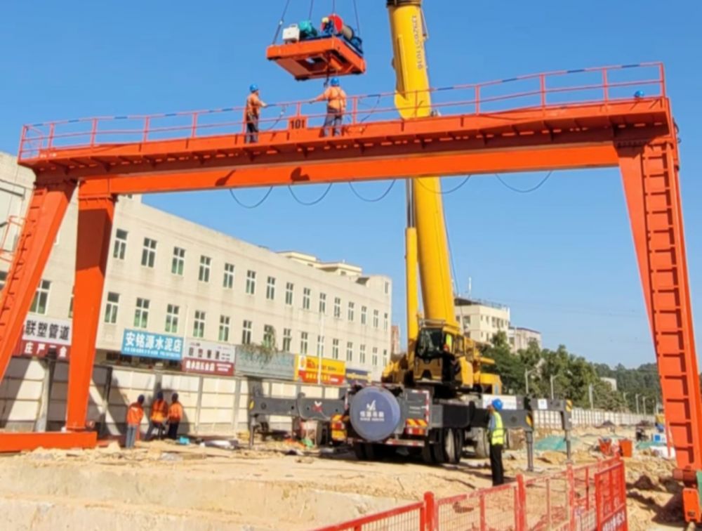 河南龍門吊廠家、MG型電動(dòng)雙梁門式起重機(jī)型號(hào)規(guī)格、價(jià)格