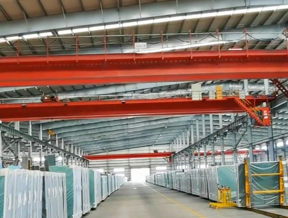 LH型電動(dòng)葫蘆橋式起重機(jī)、QD型吊鉤橋式起重機(jī)、天車、吊機(jī)