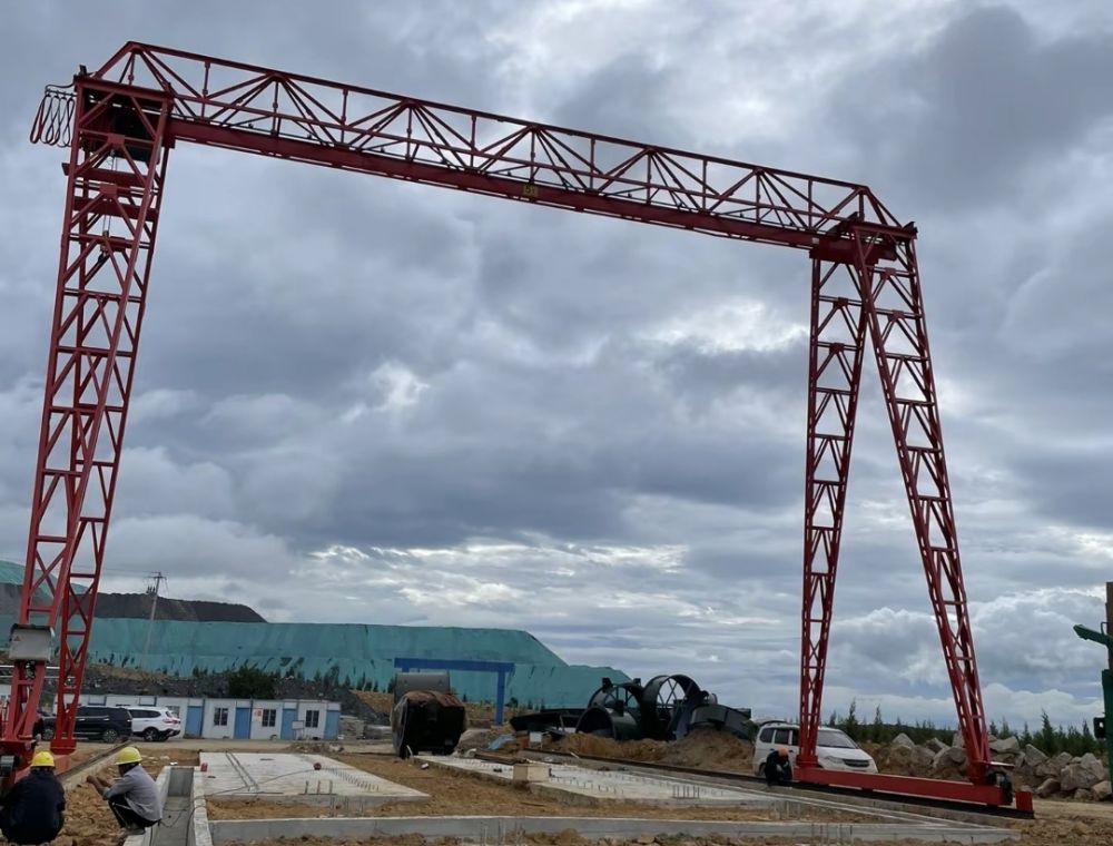 MH型桁架電動單梁門式起重機(jī)、單梁龍門吊廠家、價(jià)格