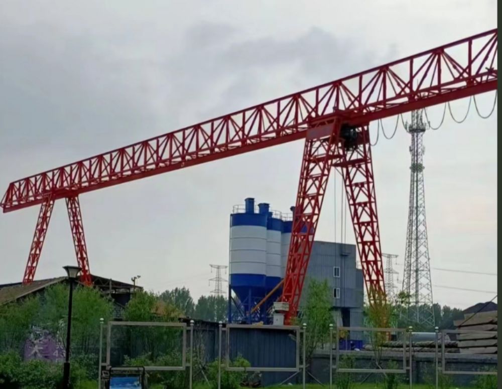 中州智能起重機(jī)、MH型電動(dòng)單梁門式起重機(jī)