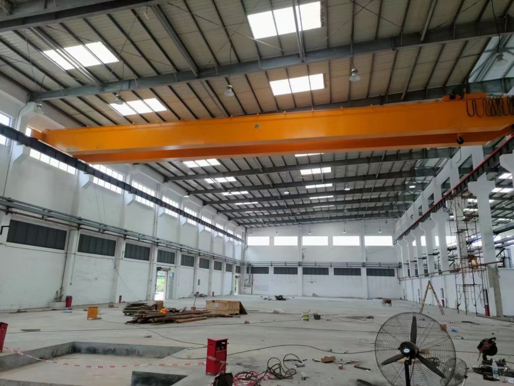 橋式起重機(jī)、吊機(jī)、天車、航吊型號(hào)、價(jià)格、設(shè)計(jì)制造、安裝維修