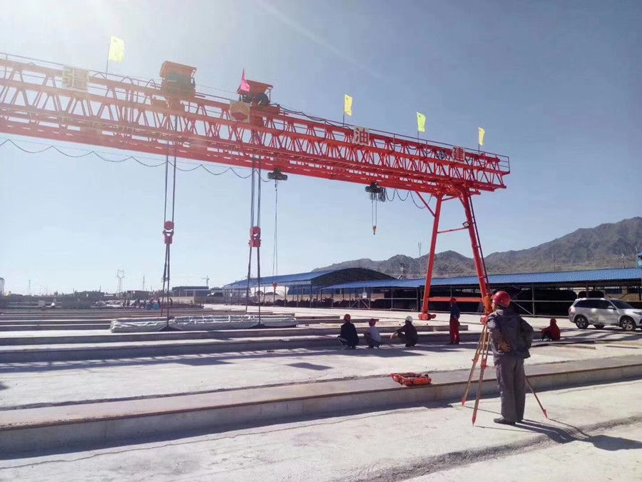 北京龍門吊、提梁機-MGG型門式起重機