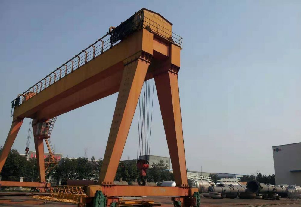 造成起重機(jī)肯軌的主要原因有哪些以及該如何避免