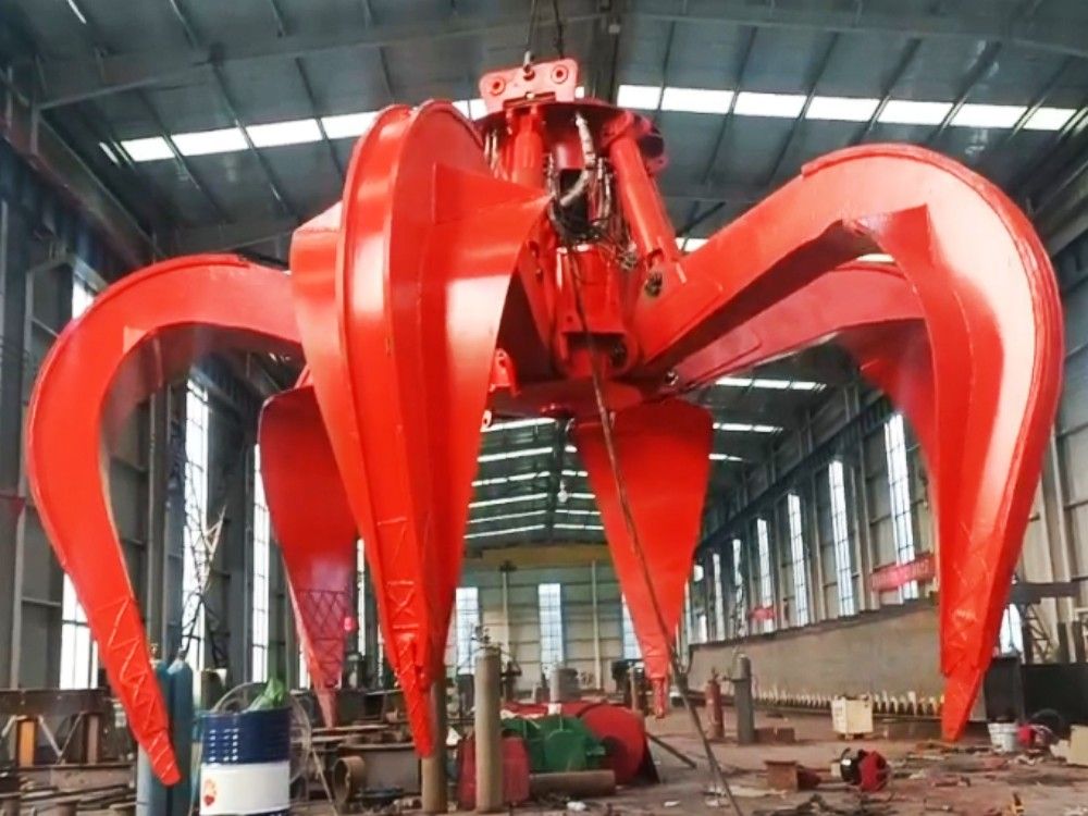 電動液壓多瓣抓斗、礦石抓斗、垃圾抓斗生產(chǎn)定制、安裝維修