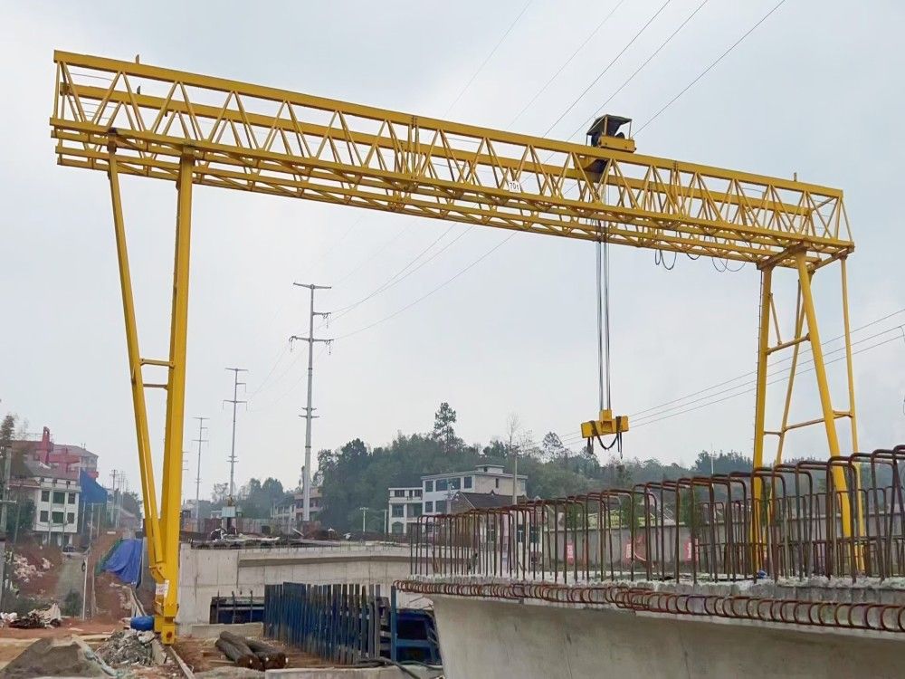 MG型門式起重機(jī)、桁架雙梁門式起重機(jī)、龍門吊廠家制造、安裝維修