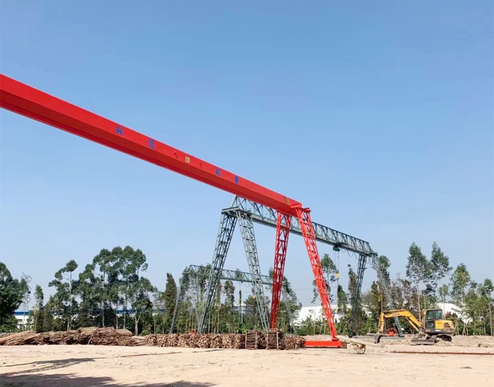 電動單梁龍門吊設計制造、安裝維修、電動葫蘆門式起重機廠家、型號