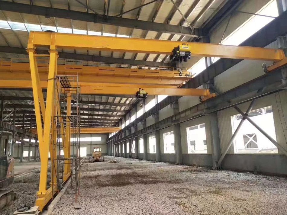 朔州龍門吊、歐式半腿單梁門式起重機(jī)廠家銷售、安裝維修