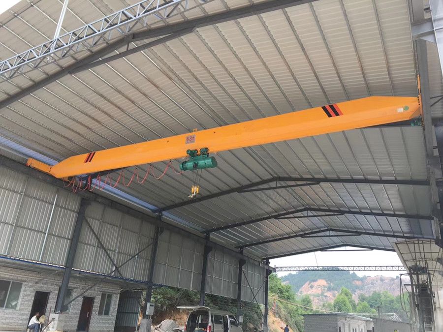 單梁橋式起重機(jī)、LDA型電動(dòng)單梁起重機(jī)