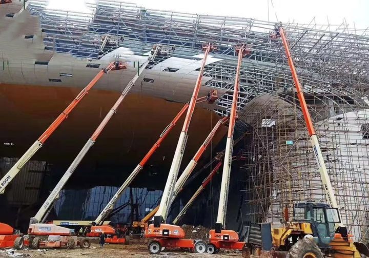 高空作業(yè)平臺(tái) 高空作業(yè)平臺(tái)