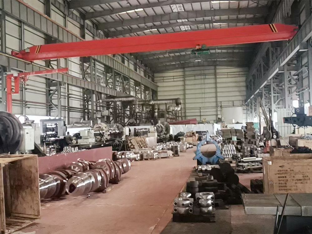 單梁橋式起重機(jī)、單梁天車、吊機(jī)、行吊廠家銷售、安裝改造維修