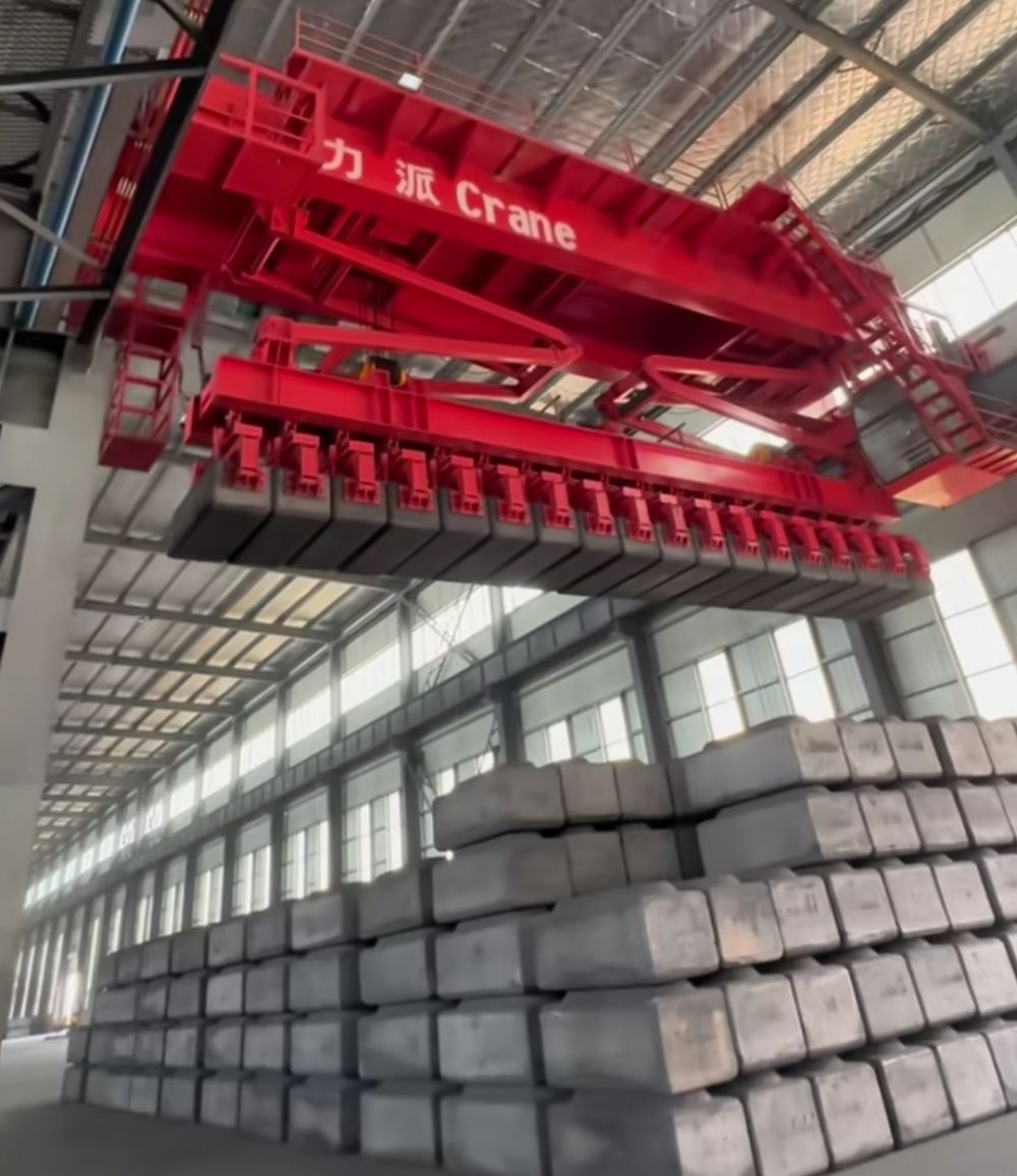 力派起重機(jī)、堆垛電車、堆垛起重機(jī)、鋁電解多功能機(jī)組