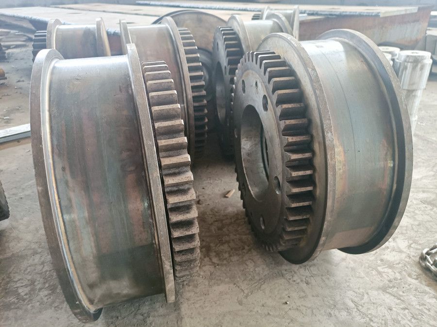 河南起重機(jī)車輪組、LDA型電動(dòng)單梁起重機(jī)行車輪批發(fā)