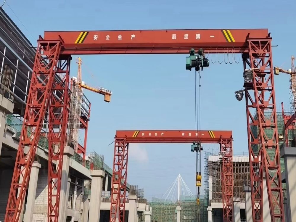 河南龍門吊廠家、電動單梁門式起重機型號規(guī)格、技術參數(shù)、報價單