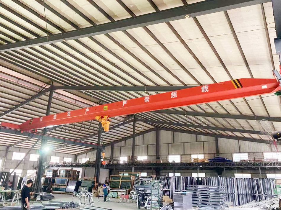 南陽(yáng)起重機(jī)械設(shè)備，LDA型電動(dòng)單梁起重機(jī)生產(chǎn)廠家、安裝維修