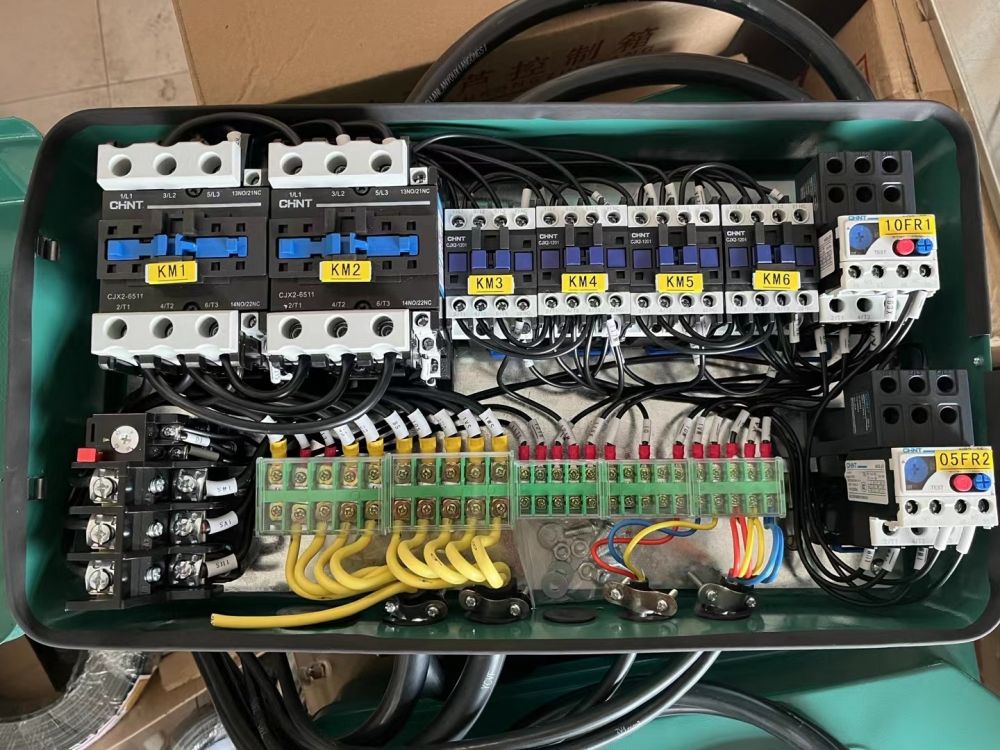 電動(dòng)葫蘆電氣控制箱、CD/MD/防爆電動(dòng)葫蘆電氣箱批發(fā)、安裝更換